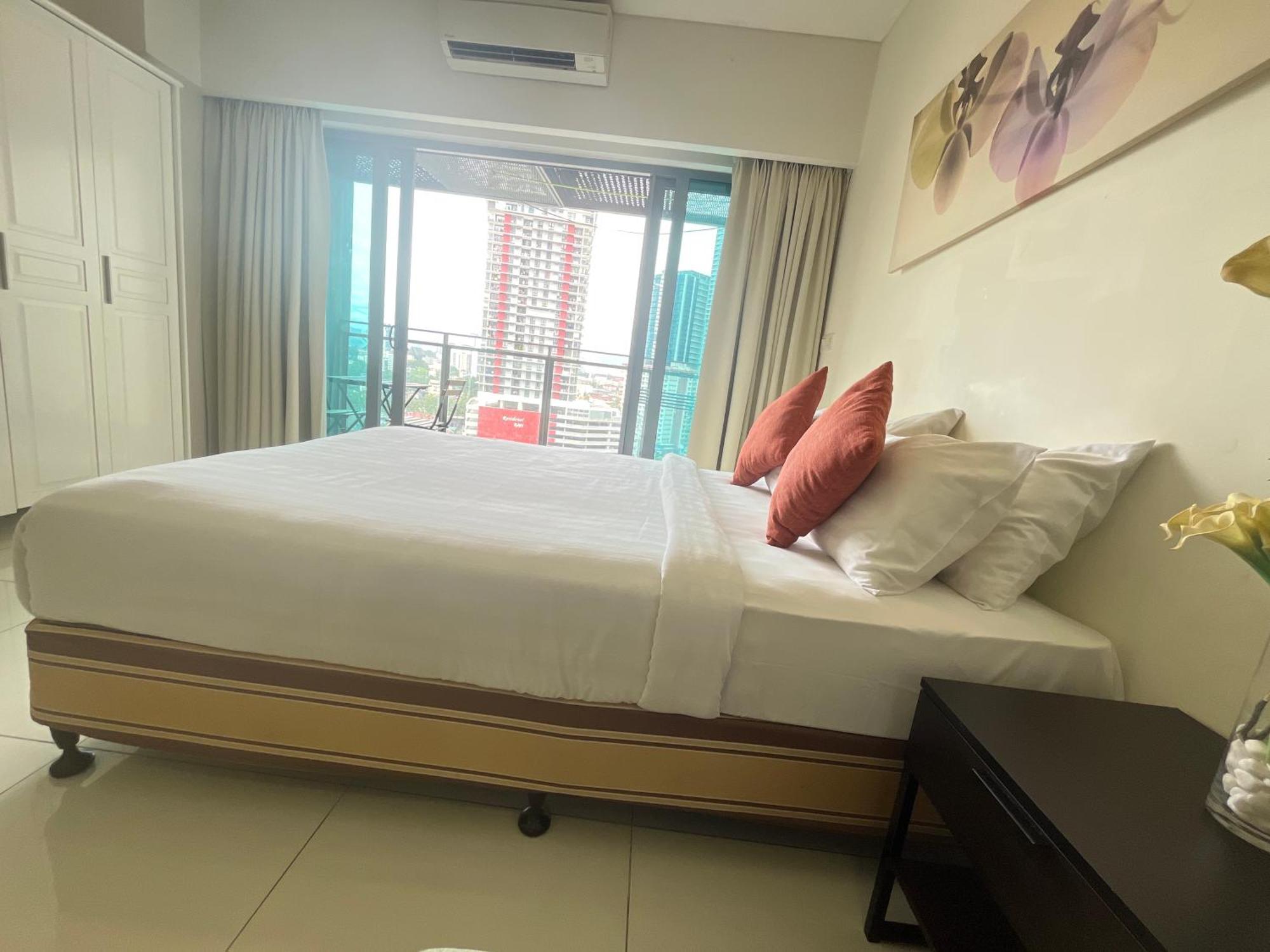 Kuala Lumpur Cherry Suites At Mercu Summer Suites Klcc Exterior photo